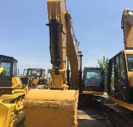 CAT 320 D