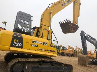 Komatsu 220-8