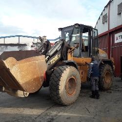 CASE 721 E XT