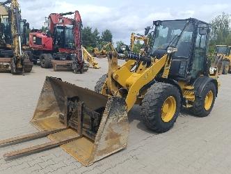 CAT 908M