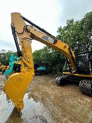 CAT CAT320D