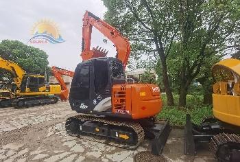 Hitachi ZX 70