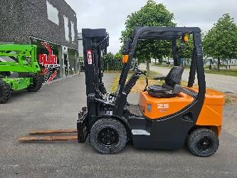 Doosan D 25 G