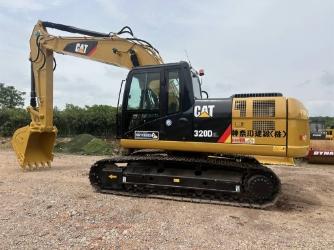 CAT 320D2L