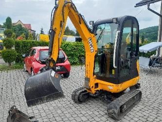 JCB 8018