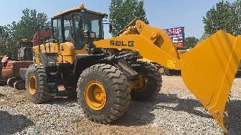 SDLG LG 956 L