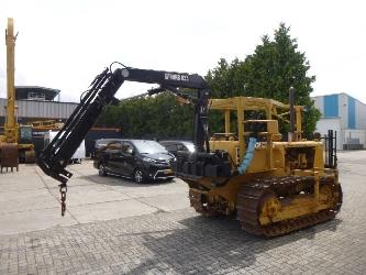 CAT D 4 D