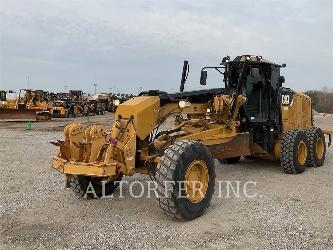 CAT 12M2 AWD
