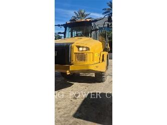 CAT 725TG