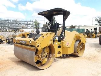 CAT CB64