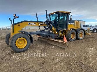 John Deere 870G