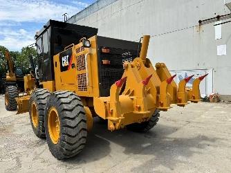 CAT 140 H