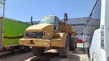 CAT 740