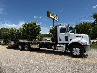 Peterbilt 348