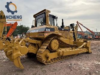CAT D 7 R