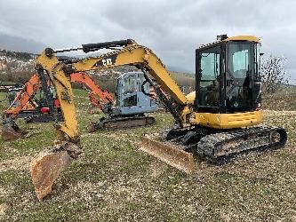 CAT 304 CR