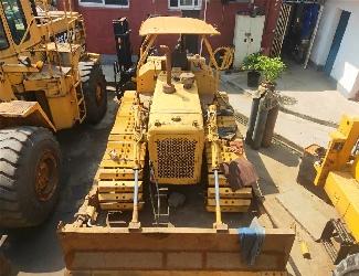 CAT D 4 E