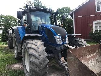 Valtra N163