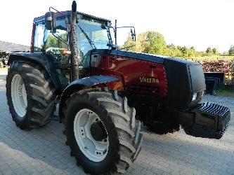 Valtra 8550