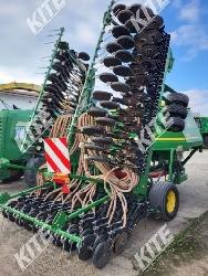 John Deere 740A 9M