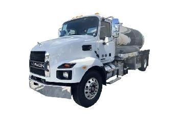 Mack MD6 42R