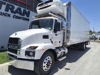 Mack MD6 42R