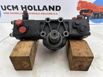  Steering box