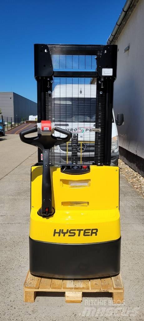 Hyster S 1.6 Apiladores eléctricos
