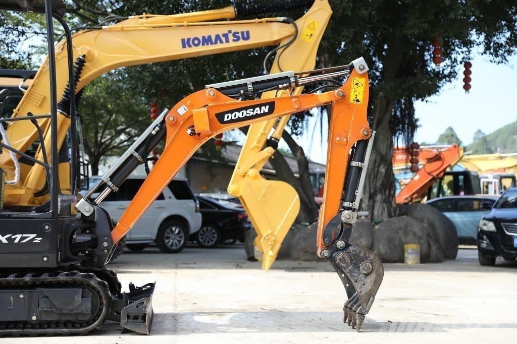 Doosan DX 17 Excavadoras de cadenas