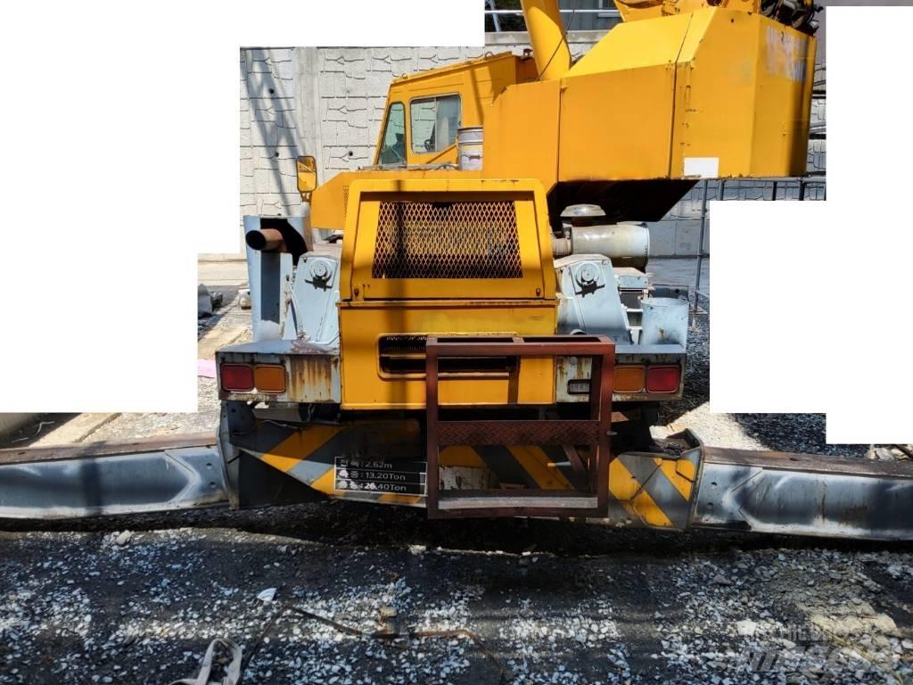 Tadano TR 250 M-5 Grúas autopropulsadas