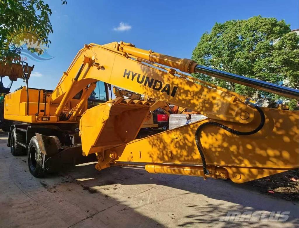 Hyundai R210W-7 Excavadoras de ruedas