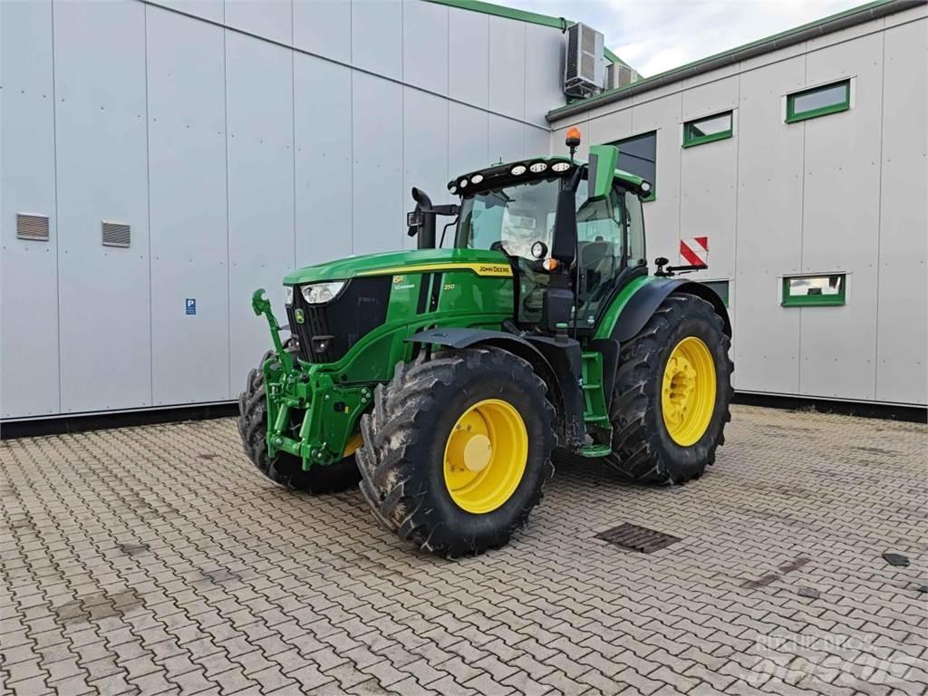 John Deere 6R 250 Tractores