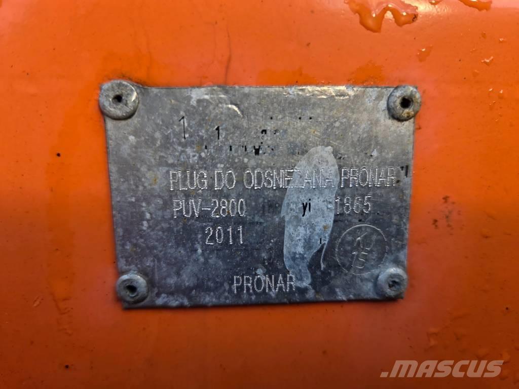 Pronar PUV 2800 Láminas y cuñas quitanieves