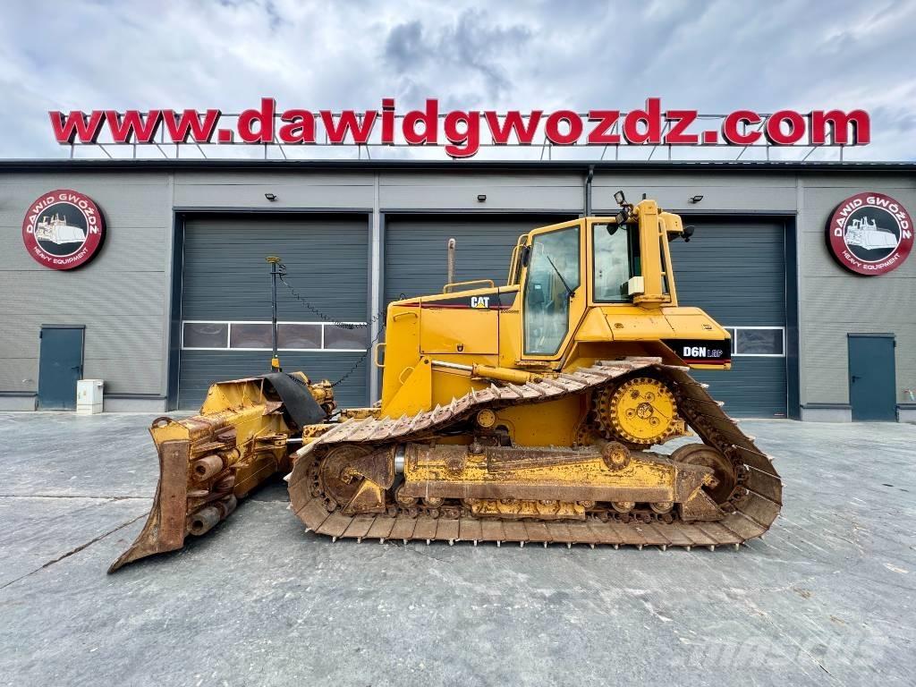 CAT D 6 N LGP Buldozer sobre oruga