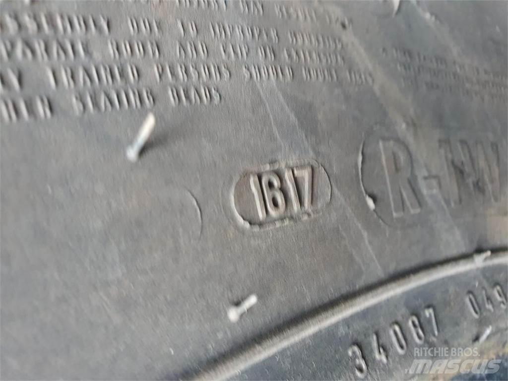 Mitas 600/65R28 x1 Neumáticos, ruedas y llantas