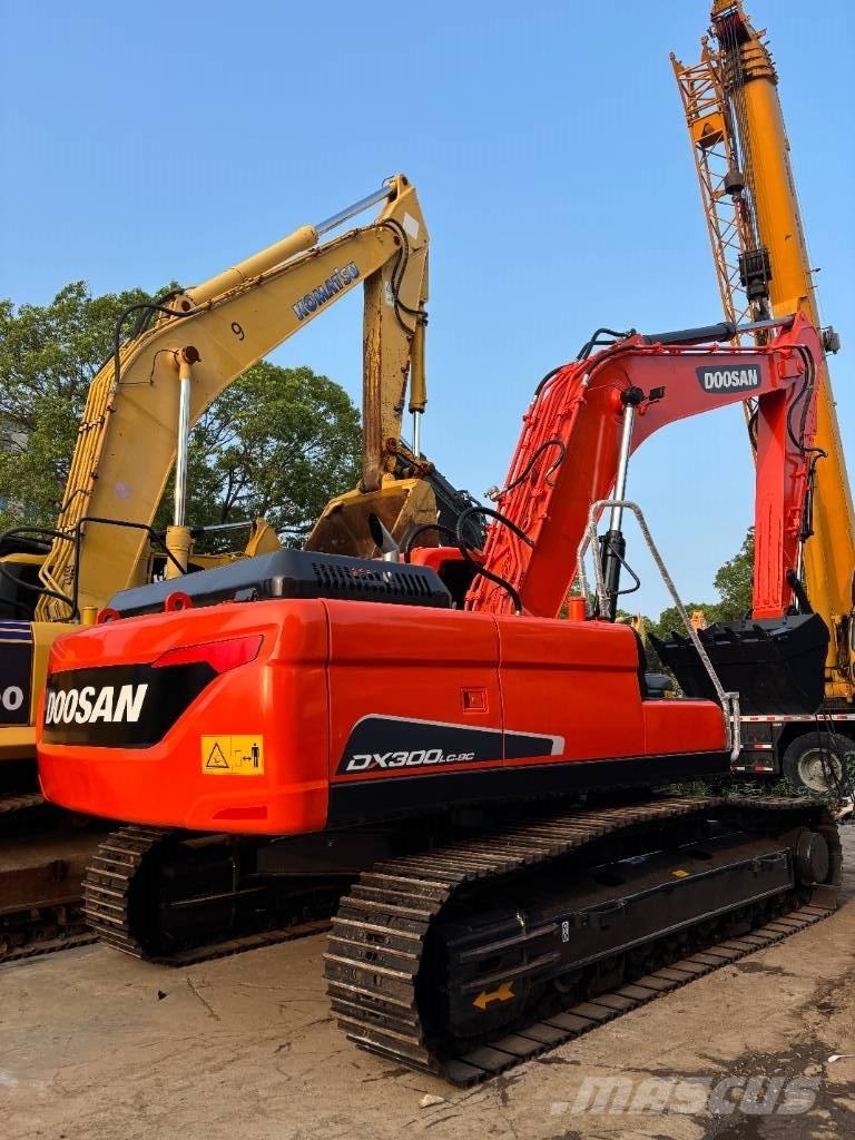 Doosan DX300LC-9C Excavadoras de cadenas