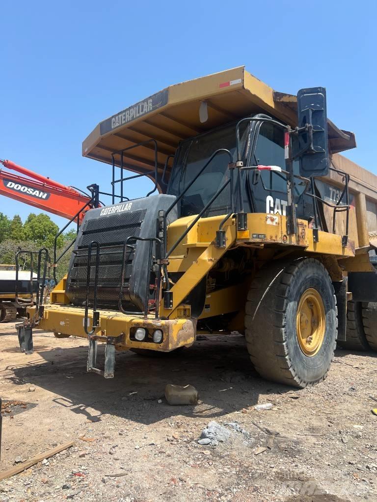 CAT 773F Dúmpers rígidos