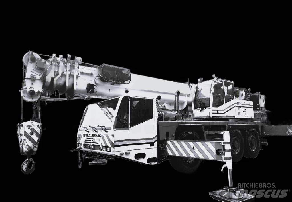 Terex Demag AC 50-1 Grúas todo terreno