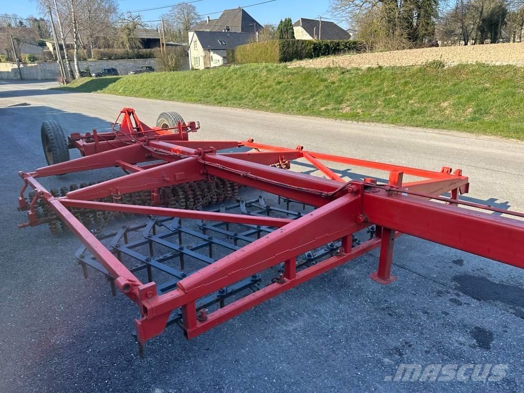 Delaplace 3M Otras máquinas y aperos de labranza