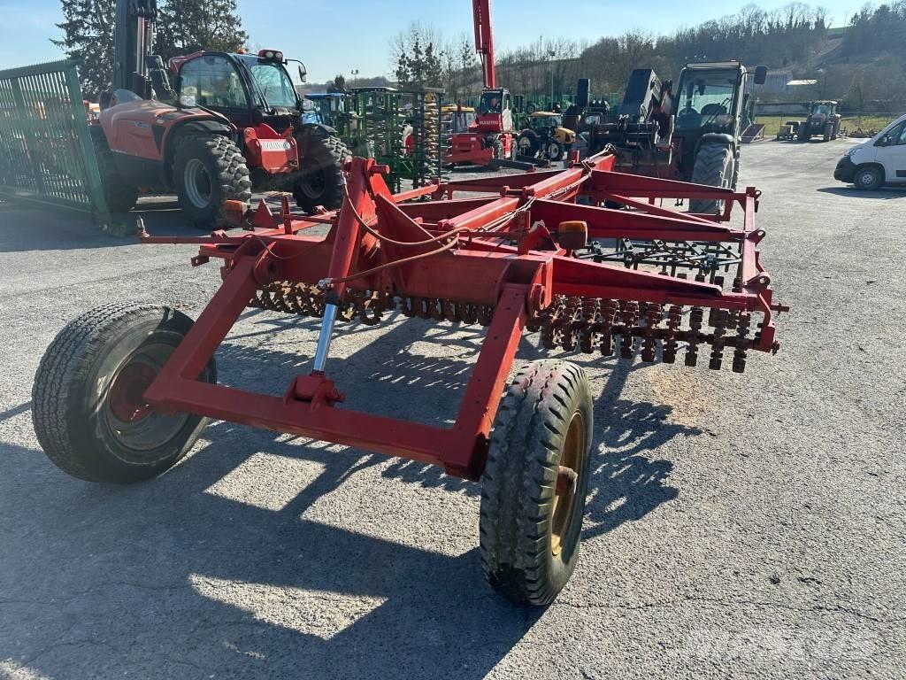 Delaplace 3M Otras máquinas y aperos de labranza