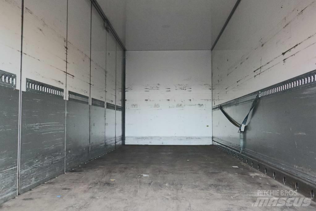 Volvo FM Serie 3722 Camiones caja cerrada