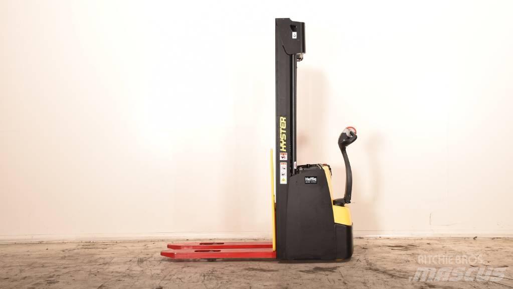 Hyster S 1.2 Apiladores eléctricos