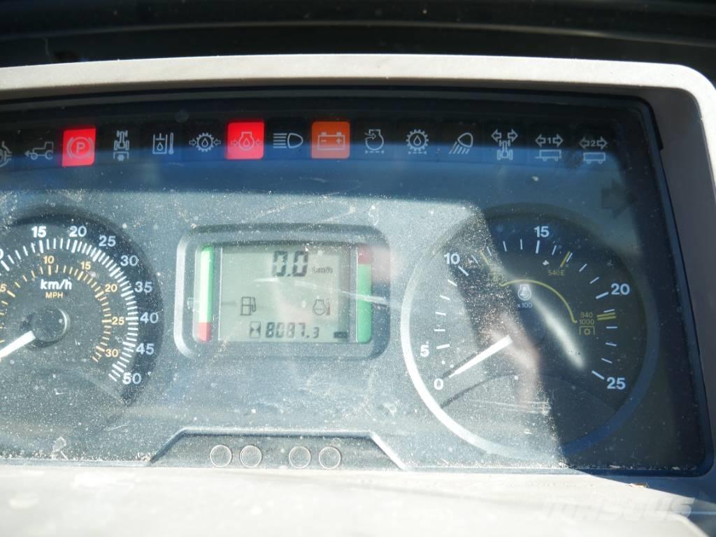 John Deere 6534 Tractores