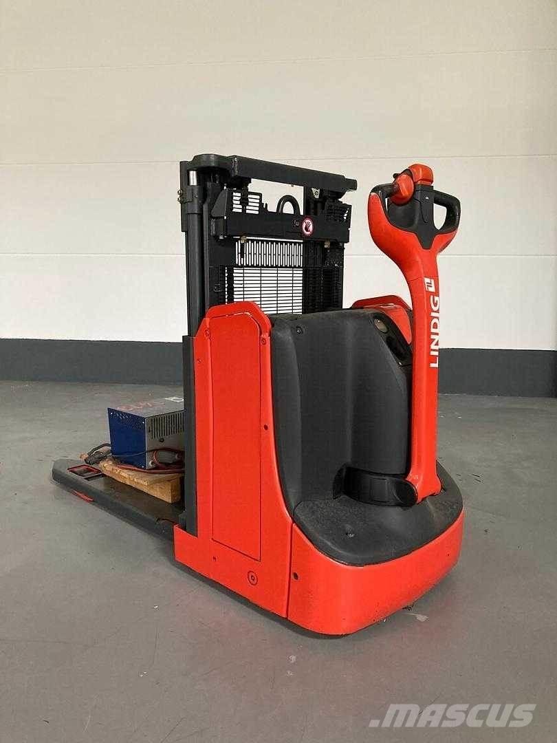 Linde D08 Recogepedidos de gran altura