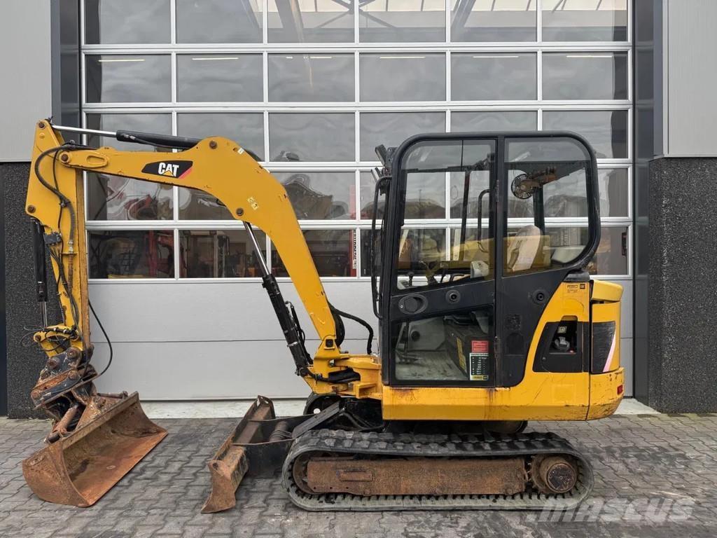 CAT 302.5C Mini excavadoras < 7t