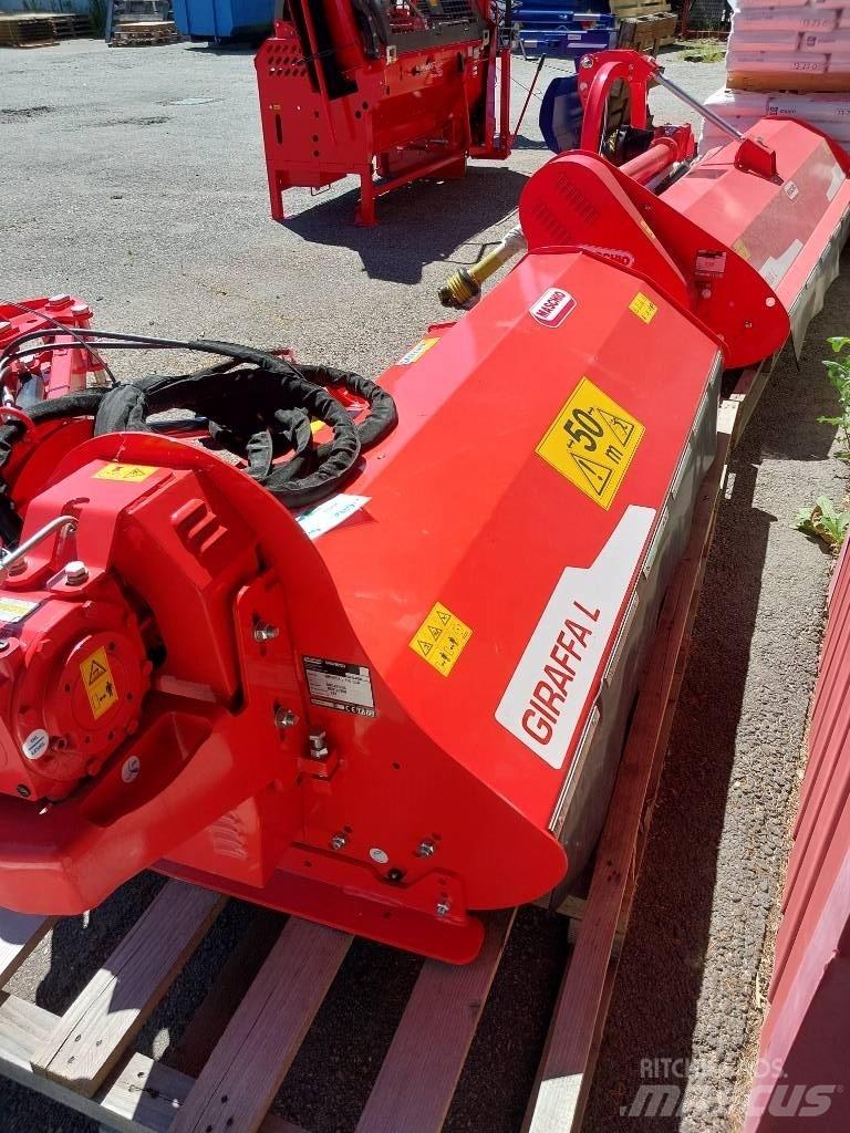 Maschio Giraffa L190 Segadoras y cortadoras de hojas para pastos