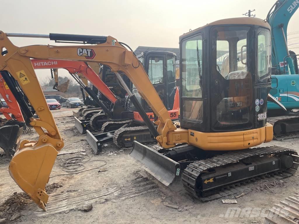 CAT 303 Mini excavadoras < 7t