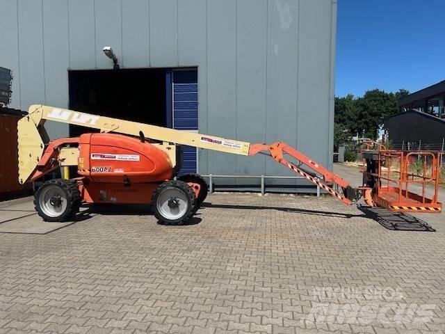 JLG 600 AJ Plataforma de trabajo articulada