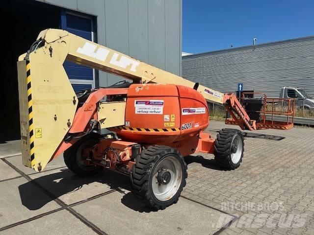 JLG 600 AJ Plataforma de trabajo articulada