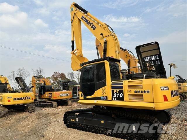 Komatsu PC 210-8 Excavadoras de cadenas